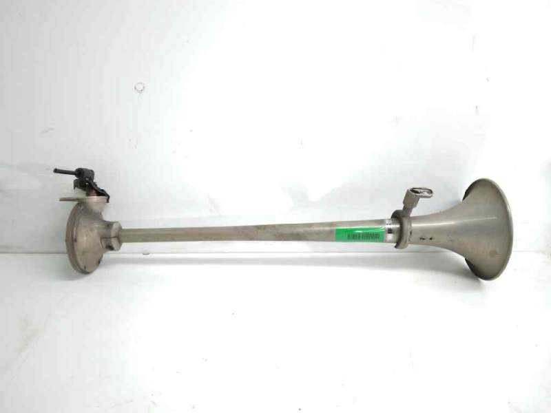 Recambio de bocina para renault premium route 2006 fas 4x2 larga distancia referencia OEM IAM   
