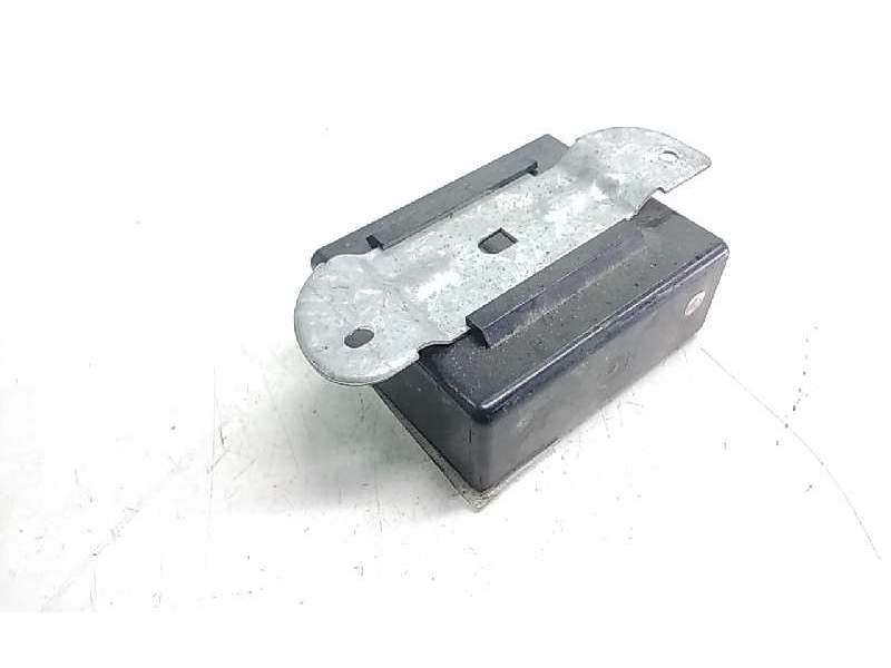 Recambio de centralita cierre para mg serie 200 (rf) 1.4 16v cat referencia OEM IAM A0499  