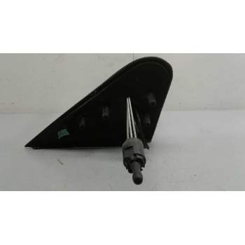 Recambio de retrovisor izquierdo para ford fiesta berl./courier surf referencia OEM IAM 6936540  