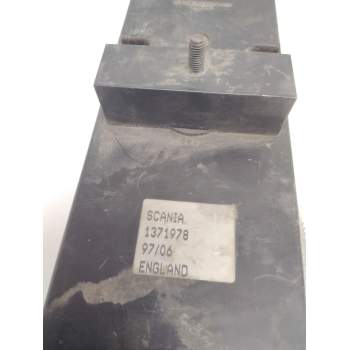 Recambio de piloto trasero izquierdo para scania 4 - series 94 l/260 referencia OEM IAM 1371978 1380819 