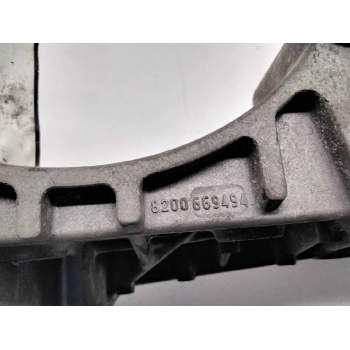 Recambio de soporte alternador para nissan nv 200 (m20) 1.5 dci cat referencia OEM IAM 8200669494  