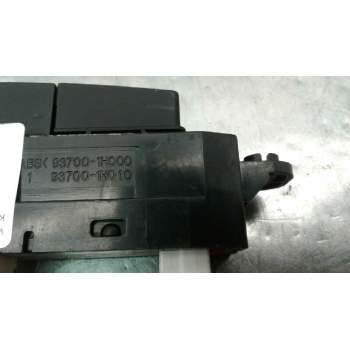 Recambio de warning para kia cee´d emotion referencia OEM IAM 937001H000  