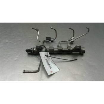 Recambio de rampa inyectora para opel astra j lim. cosmo referencia OEM IAM 0445214221 55576177 