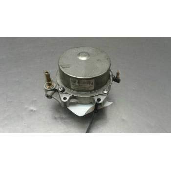 Recambio de depresor freno / bomba vacio para opel astra j lim. cosmo referencia OEM IAM 55205446 PIERBURG 