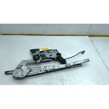ELEVALUNAS DELANTERO DERECHO HR514020 