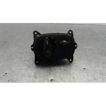 MANDO LUCES YC1T13A024BB 04052811 001127B