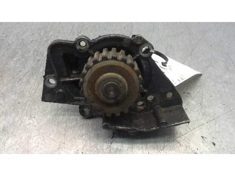 Recambio de bomba agua para citroën berlingo 1.9 diesel referencia OEM IAM   