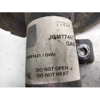 Recambio de amortiguador delantero izquierdo para volvo v50 familiar 2.0 d kinetic referencia OEM IAM JGM7745T  