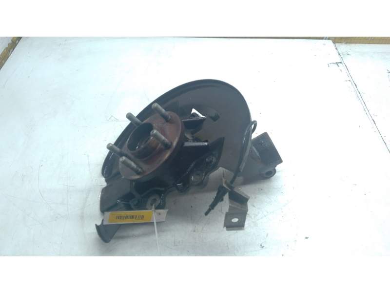 Recambio de mangueta delantera derecha para ford kuga ii (dm2) 2.0 tdci referencia OEM IAM DV613K170CAA  