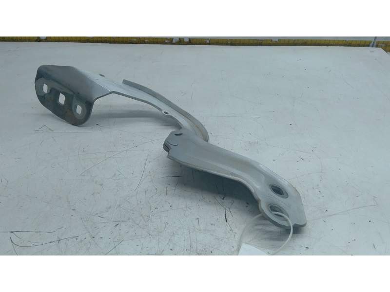 Recambio de bisagra capot delantero derecho para ford kuga ii (dm2) 2.0 tdci referencia OEM IAM BM51A16800  