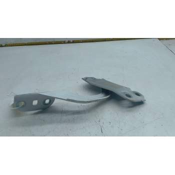 Recambio de bisagra capot delantero izquierdo para ford kuga ii (dm2) 2.0 tdci referencia OEM IAM BM51A16801  