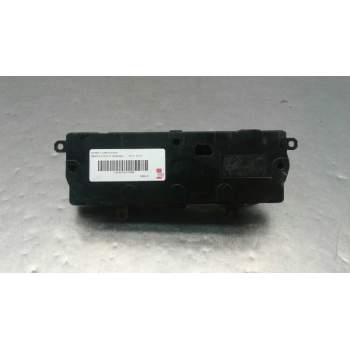 Recambio de mando climatizador para renault clio iv dynamique referencia OEM IAM E1071162E 140904A 