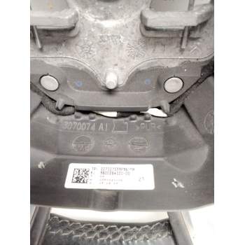 Recambio de volante para citroën ds5 2.0 hdi fap referencia OEM IAM 3070074A1 307007599P96AH 98002842Z000