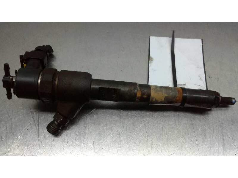 Recambio de inyector para opel corsa c silverline referencia OEM IAM 0445110 083  