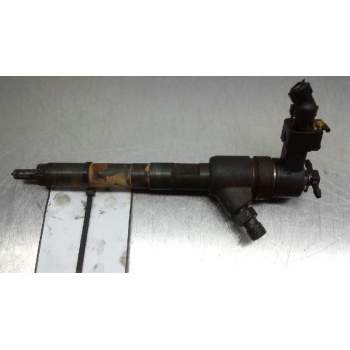 Recambio de inyector para opel corsa c silverline referencia OEM IAM 0445110 083  
