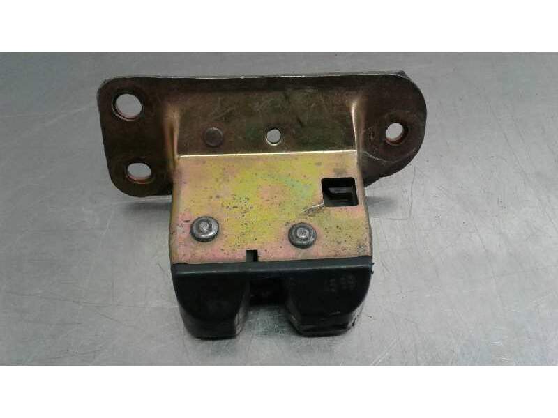 Recambio de cerradura maletero / porton para volvo s40 berlina 1.9 d referencia OEM IAM 30802821  
