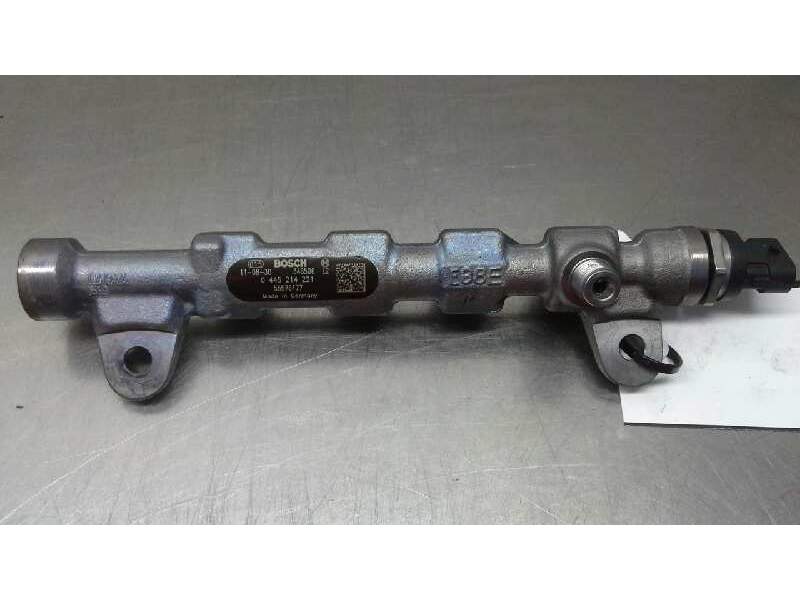 Recambio de rampa inyectora para opel insignia sports tourer cosmo referencia OEM IAM 0445214221  