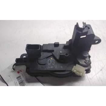 CERRADURA PUERTA DELANTERA DERECHA QG13210749 