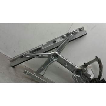 Recambio de elevalunas delantero derecho para opel astra h berlina cosmo referencia OEM IAM 13100418  