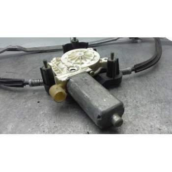 Recambio de elevalunas delantero izquierdo para renault clio ii fase ii (b/cb0) 1.2 referencia OEM IAM   