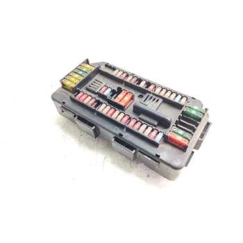 Recambio de caja fusibles para bmw serie 1 lim. (f21) 116d referencia OEM IAM 922487904  