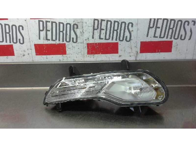 Recambio de faro antiniebla derecho para ford kuga (cbs) 2.0 tdci cat referencia OEM IAM   