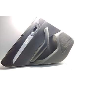 GUARNECIDO PUERTA TRASERA IZQUIERDA 8R0867305A 