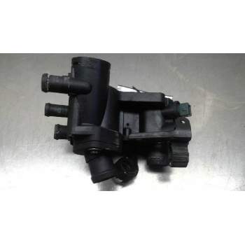 Recambio de caja termostato para volkswagen golf iv berlina (1j1) conceptline referencia OEM IAM 032121111  