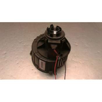 Recambio de motor calefaccion para opel astra h berlina cosmo referencia OEM IAM 52407543 00174 