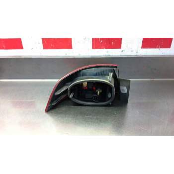 Recambio de piloto trasero derecho para renault laguna ii (bg0) authentique referencia OEM IAM 8200002474  