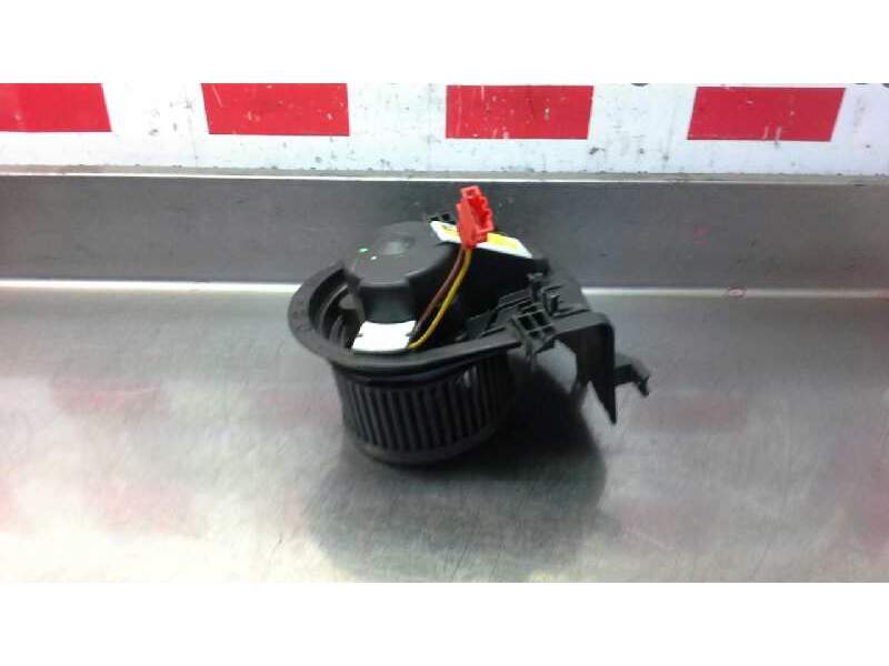 Recambio de motor calefaccion para volkswagen golf iii berlina (1h1) gt referencia OEM IAM 1H1820021  