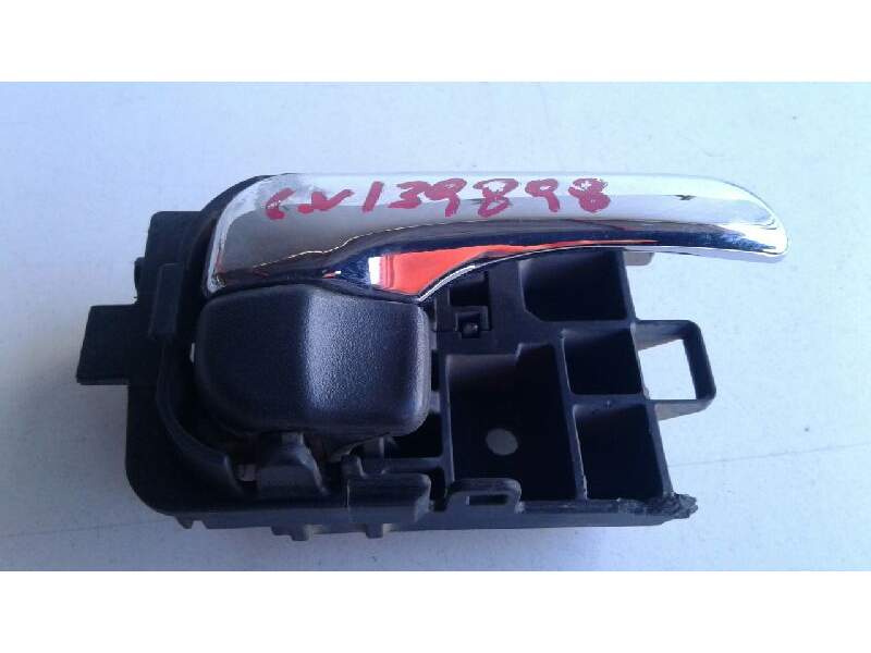 Recambio de maneta interior delantera derecha para nissan x-trail (t30) vertex referencia OEM IAM   