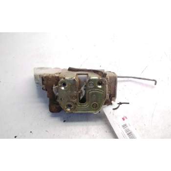 CERRADURA PUERTA TRASERA DERECHA 805525P003 