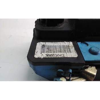 Recambio de cerradura puerta delantera derecha para volvo xc90 d5 referencia OEM IAM 30663042  