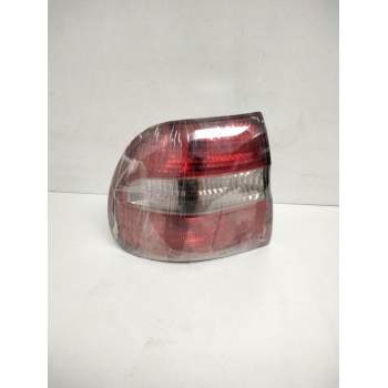 Recambio de piloto trasero izquierdo para volvo v40 familiar 1.9 d+ evolution referencia OEM IAM 30621887 285901 