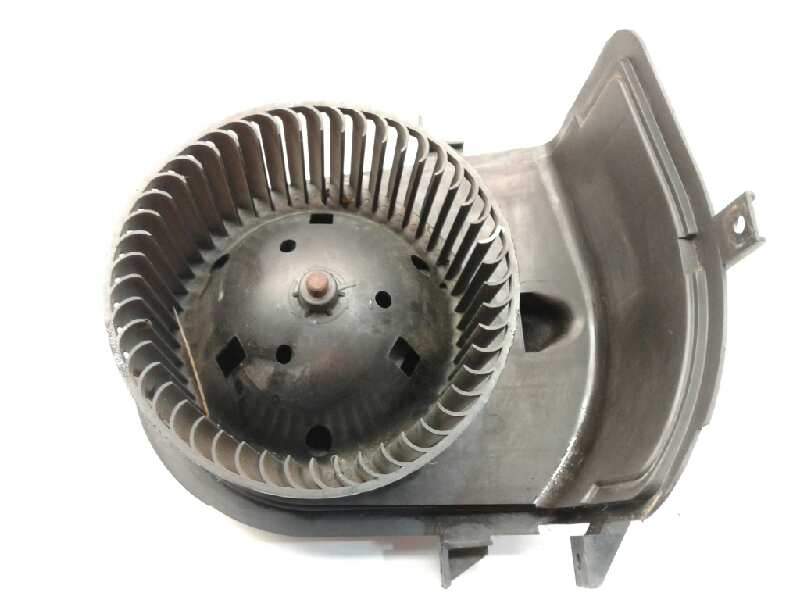 Recambio de motor calefaccion para volkswagen golf iii berlina (1h1) vr6 referencia OEM IAM 1H1820021  