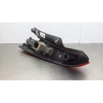Recambio de piloto trasero izquierdo para renault espace iv (jk0) 2.2 dci turbodiesel referencia OEM IAM 8200027153  