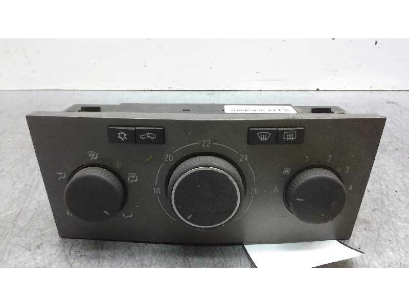 Recambio de mando calefaccion aire acondicionado para opel zafira b enjoy referencia OEM IAM 13245119  