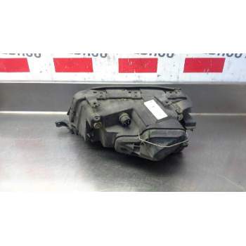 Recambio de faro derecho para audi a6 berlina (c4) 2.6 referencia OEM IAM   