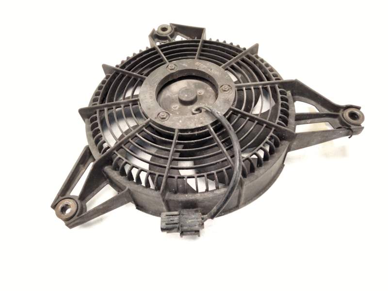 Recambio de electroventilador para hyundai h-1 / starex autobús (a1) 2.5 td referencia OEM IAM 977304A000  