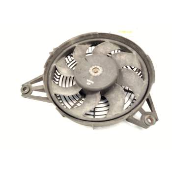 Recambio de electroventilador para hyundai h-1 / starex autobús (a1) 2.5 td referencia OEM IAM 977304A000  