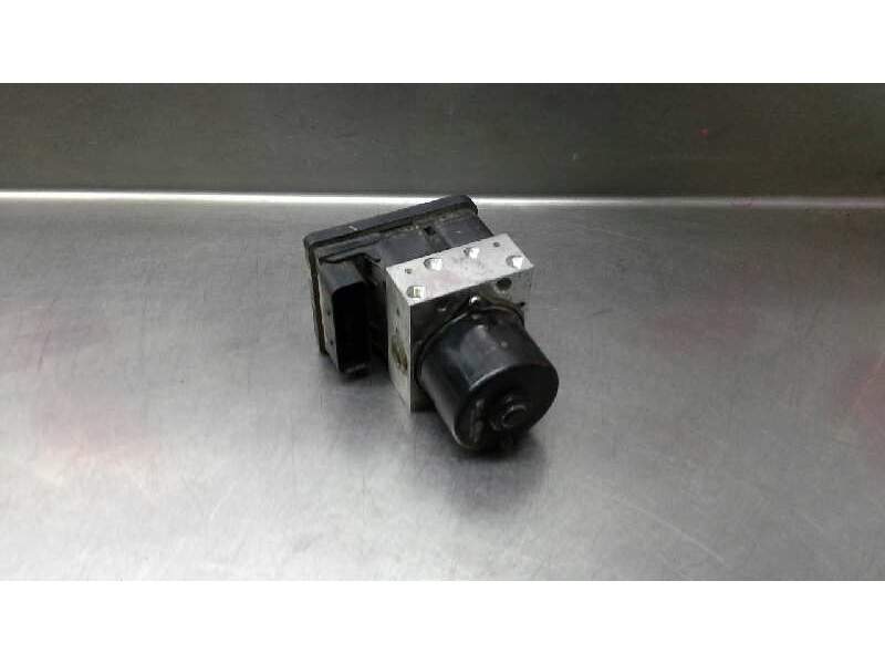 Recambio de abs para opel zafira b enjoy referencia OEM IAM 10096005593  