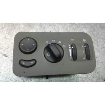 MANDO LUCES 04685711AC 