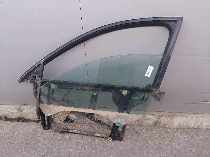 Recambio de elevalunas delantero izquierdo para audi a6 berlina (4b2) 2.4 (121kw) referencia OEM IAM 4B0837461  