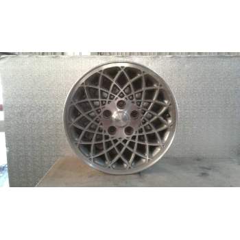 LLANTA ALUMINIO 16 5 TORNILLOS X112 