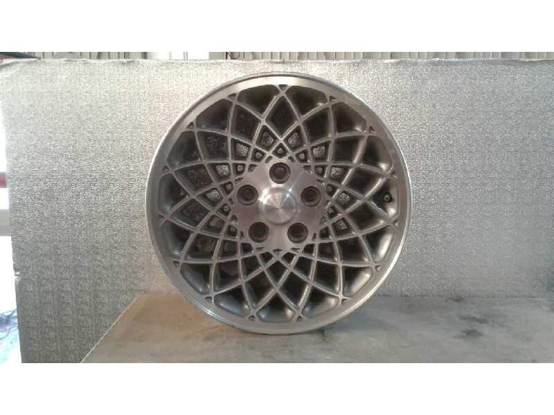 Recambio de llanta aluminio para chrysler vision (lh) 3.5 referencia OEM IAM 16 5 TORNILLOS X112  