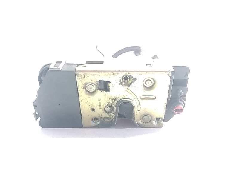 Recambio de cerradura puerta trasera derecha para peugeot 307 (s1) xs referencia OEM IAM 9138C0  