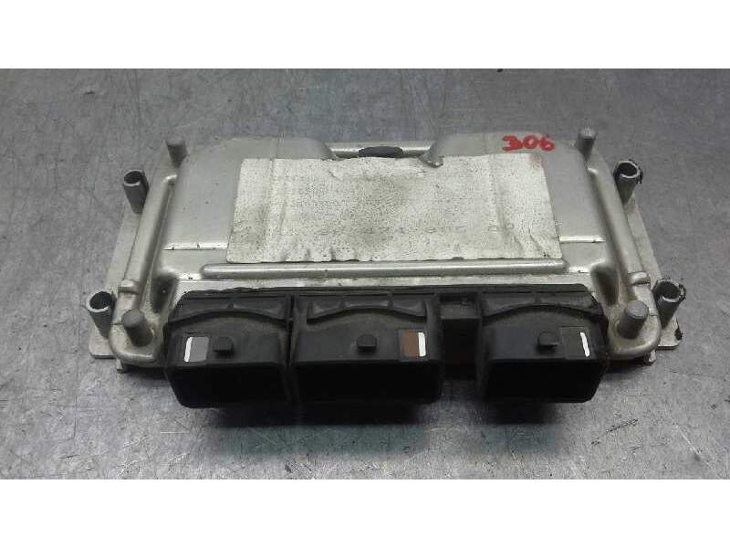 Recambio de centralita motor uce para peugeot 307 (s1) xs referencia OEM IAM 0261206943 9647480580 BOSCH