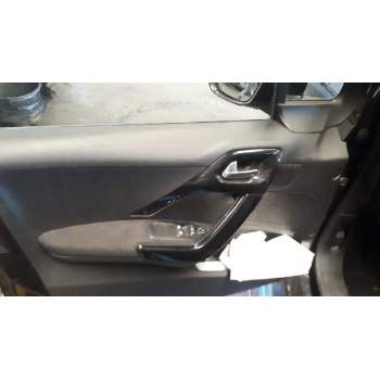 peugeot 208 del año 2012