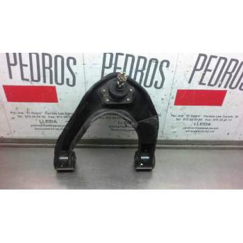 Recambio de brazo suspension superior delantero izquierdo para nissan cabstar 45.14 referencia OEM IAM 545259X502  